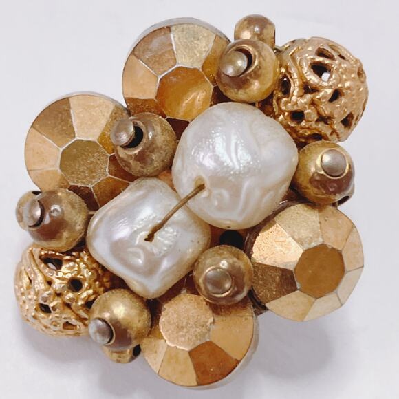 VTG Mid Century Clip On Earrings Faux Pearl Gold Tone Bead Cluster 1950s Baroque - Picture 5 of 11